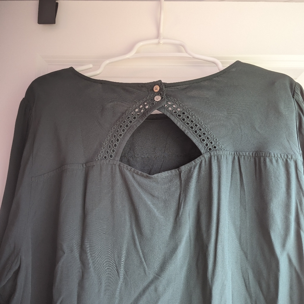 Green blouse